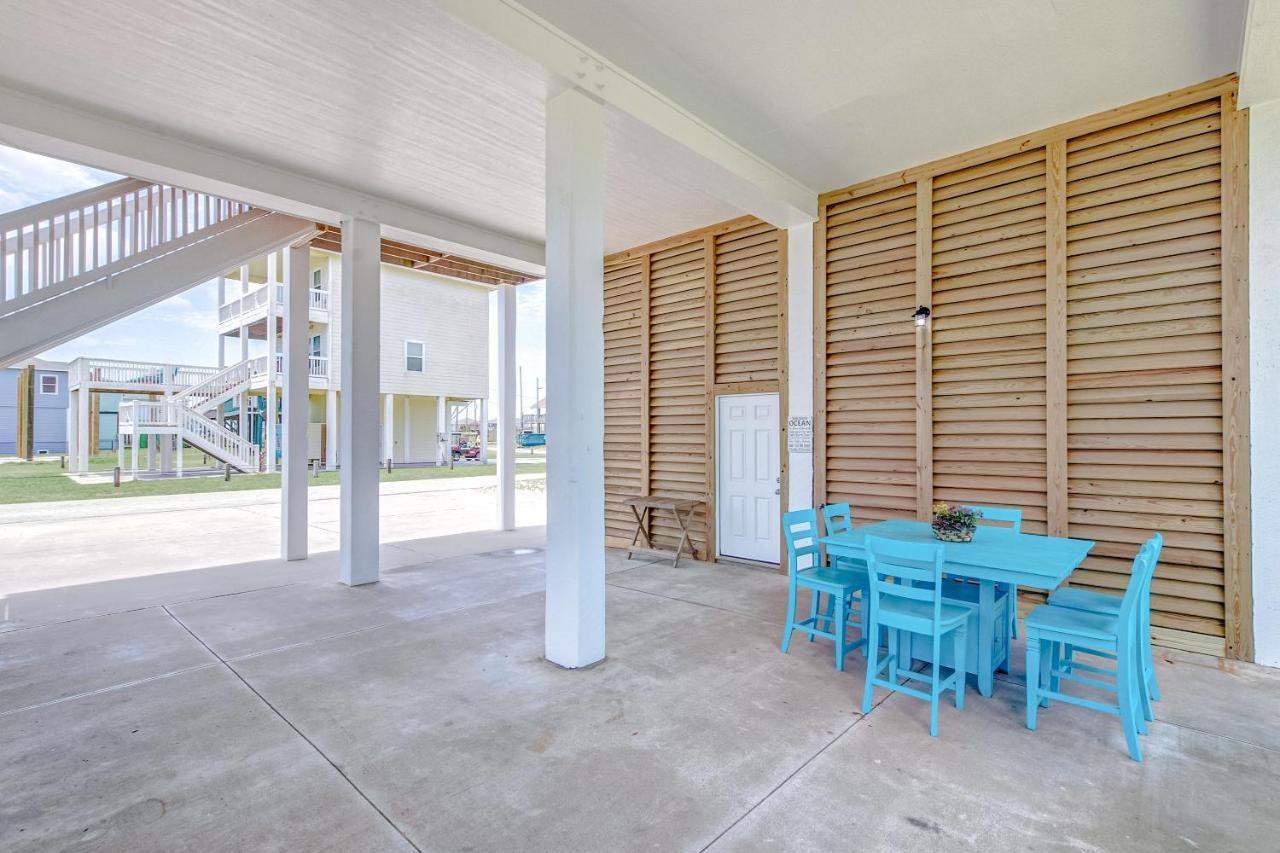 Bolivar Peninsula Spring Break Specials! Front Row Views - Tiki Bar - Playgroundヴィラ エクステリア 写真